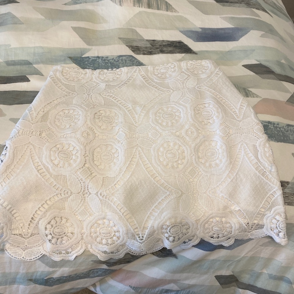 White lace skirt